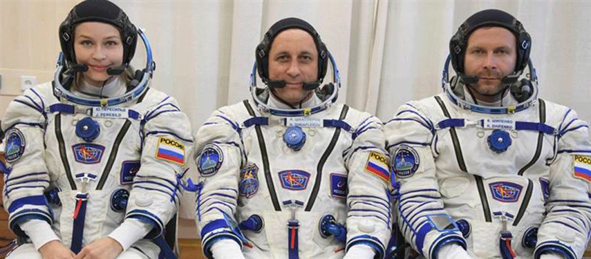 First movie shot in space: Russian film crew set to beat Hollywood with ...